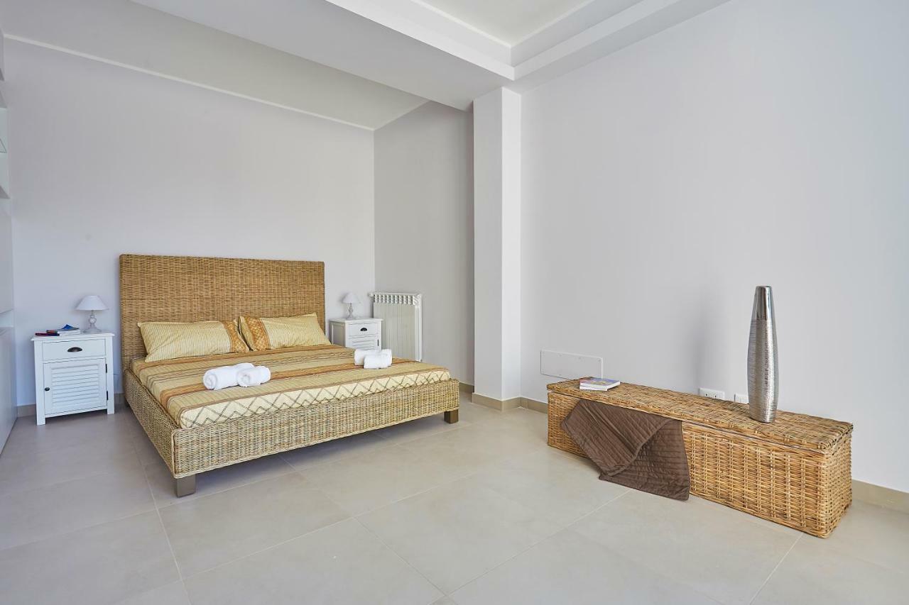 קאסטלמארה דל גולפו Villa Biancolilla מראה חיצוני תמונה