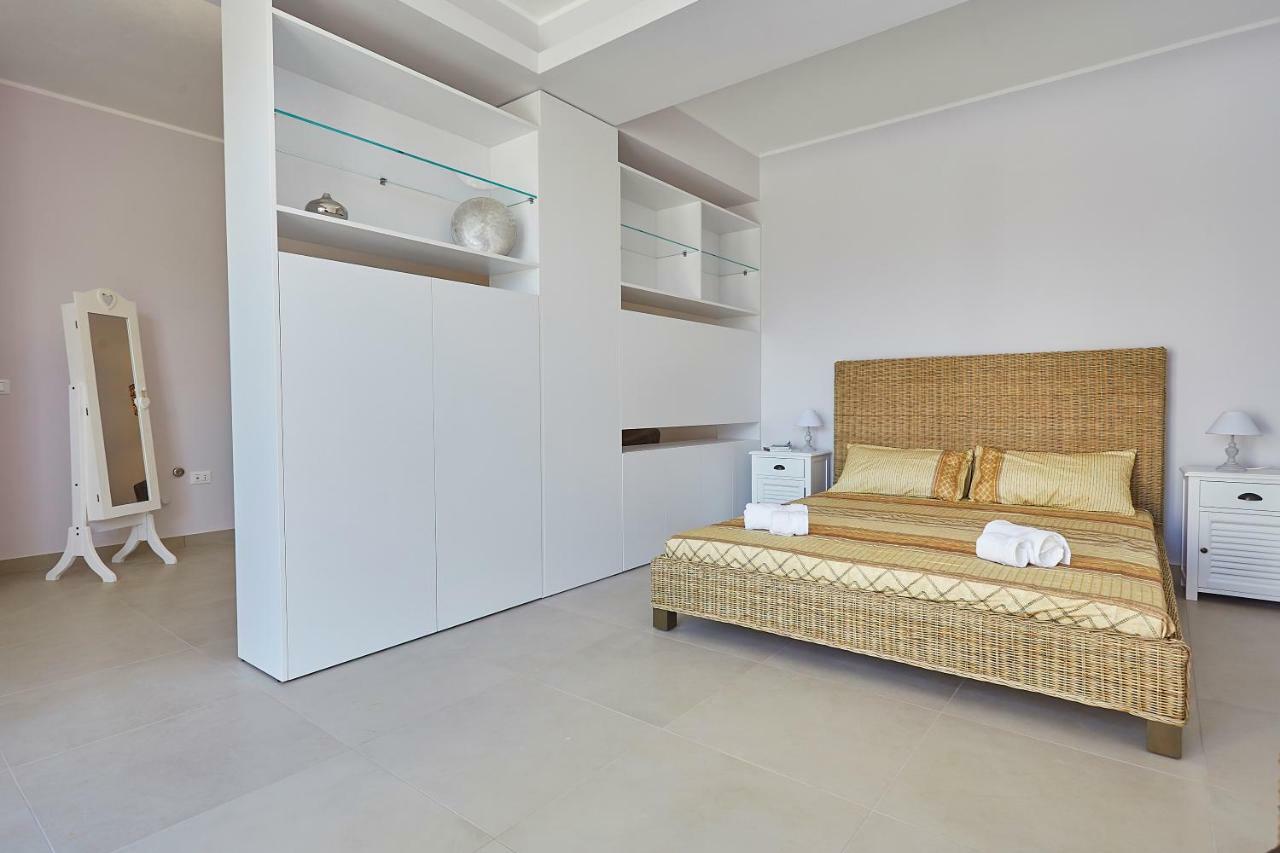 קאסטלמארה דל גולפו Villa Biancolilla מראה חיצוני תמונה