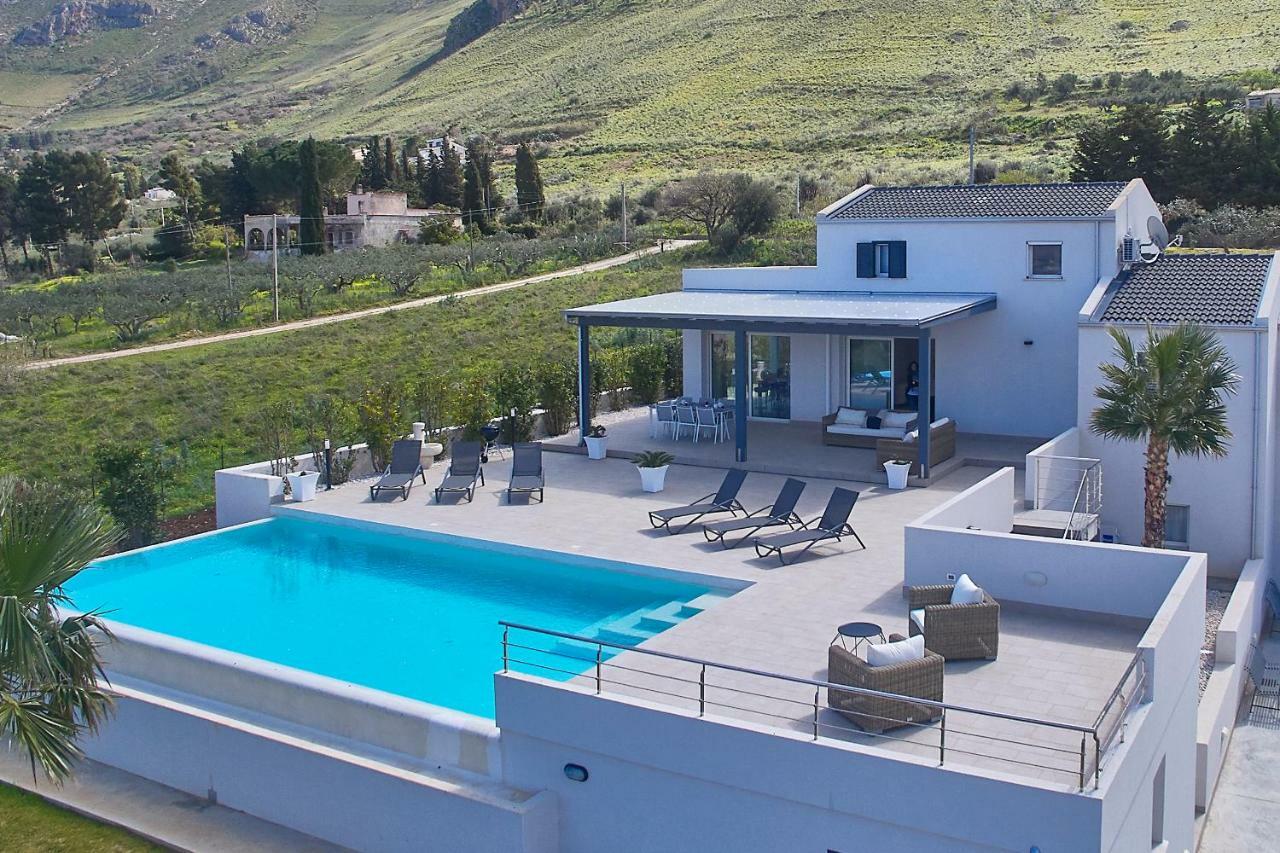 קאסטלמארה דל גולפו Villa Biancolilla מראה חיצוני תמונה